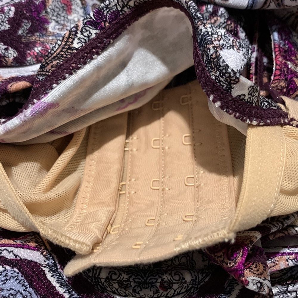 NWT LANE BRYANT Paisley SWIM BY CACIQUE. Top size 42 DD and Bottom size 18 - Picture 9 of 16